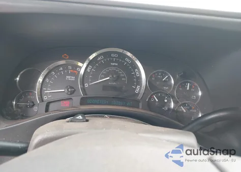 2005 Cadillac Escalade Standard из США, поврежденный, VIN 1GYEK63N85R225371